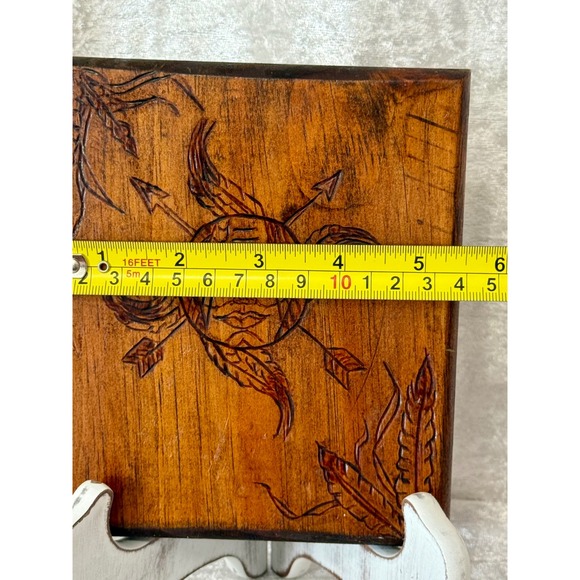 Hand Carved Wood Wall Art Sun Face Feathers Arrows Native American Style 2003 - Picture 9 of 10